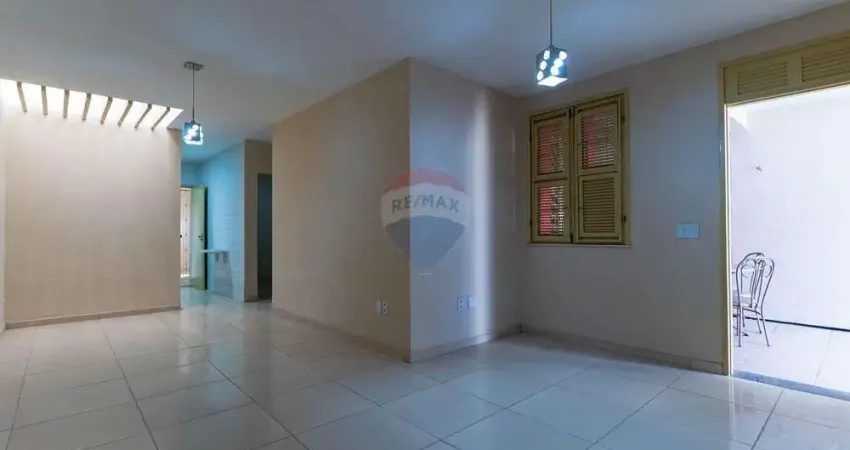 Casa plana - 137,86m² - Cidade dos Funcionários - R$415.000,00