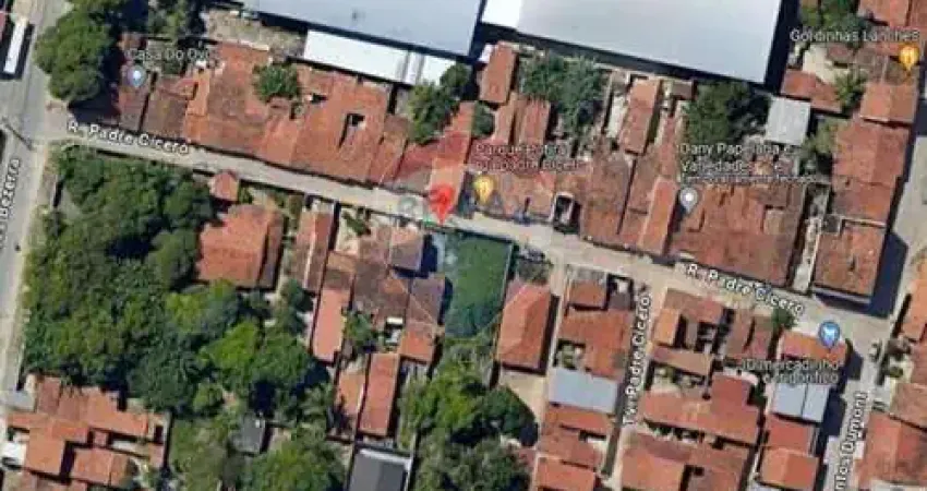 Terreno à venda na Rua Padre Cícero, sn, Parque Potira (Jurema), Caucaia