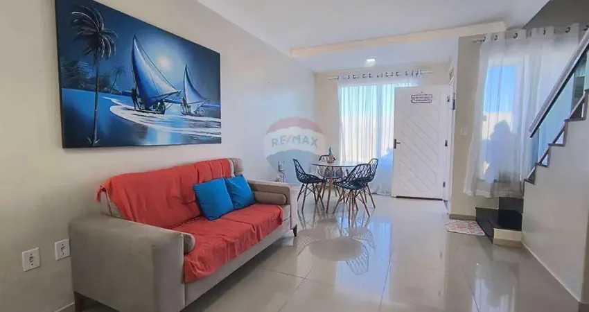 Casa Duplex no Porto das Dunas – 3 Suítes em Condomínio Fechado!