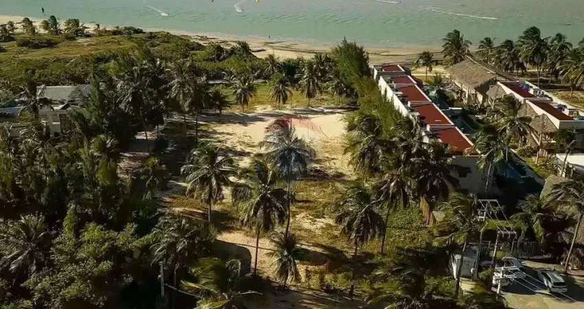 Terreno á beira mar ao lado do hotel pura vida em ilha do guajirú, itarema ce