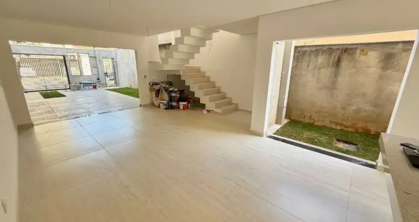 Casa com 3 quartos à venda na Rua Nilton Baldo, 128, Paquetá, Belo Horizonte