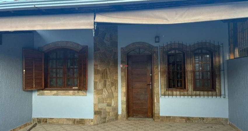 Casa com 3 quartos à venda na Rua Augusto Clementino, 100, Santa Amélia, Belo Horizonte