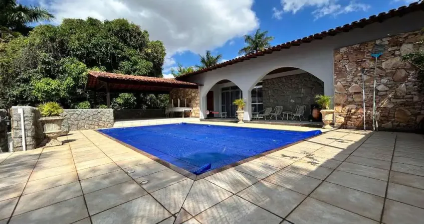 Casa com 5 quartos à venda na Avenida Dom Orione, 7, São Luiz, Belo Horizonte