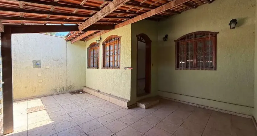 Casa com 2 quartos à venda na Rua Edith Araújo, 08, Santa Amélia, Belo Horizonte