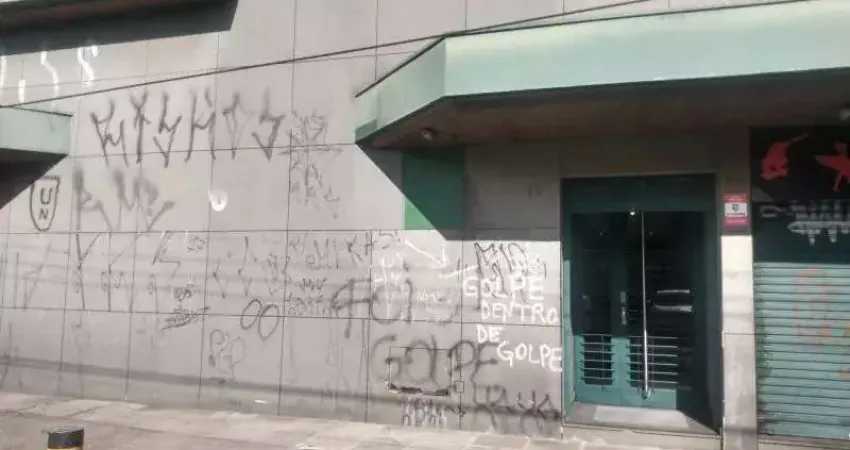 Sala comercial para alugar na Travessa Pedro Modesto Rampi, 18, Azenha, Porto Alegre
