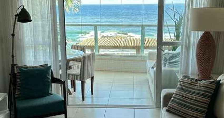 APARTAMENTO 2 QUARTOS SUÍTE VARANDA COZINHA AMERICANA 2 GARAGENS PORTEIRA FECHADA ONDINA!