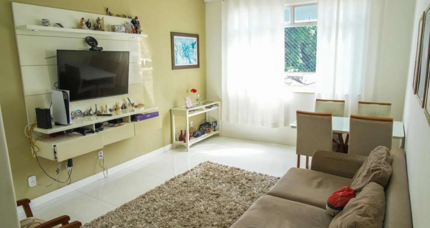APARTAMENTO AMPLO 3 QUARTOS SUÍTE DEPENDÊNCIA REFORMADO À VENDA NA BARRA!
