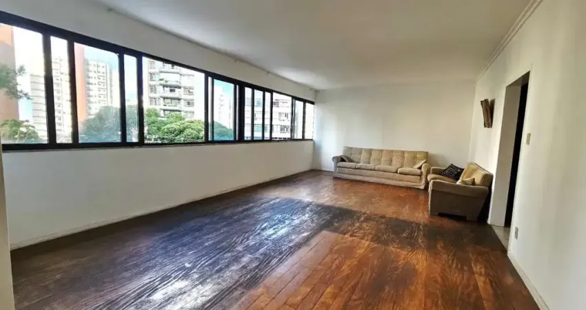 APARTAMENTO 4 QUARTOS SUÍTE VARANDA DEPENDÊNCIA ELEVADOR 2 GARAGENS À VENDA NA GRAÇA