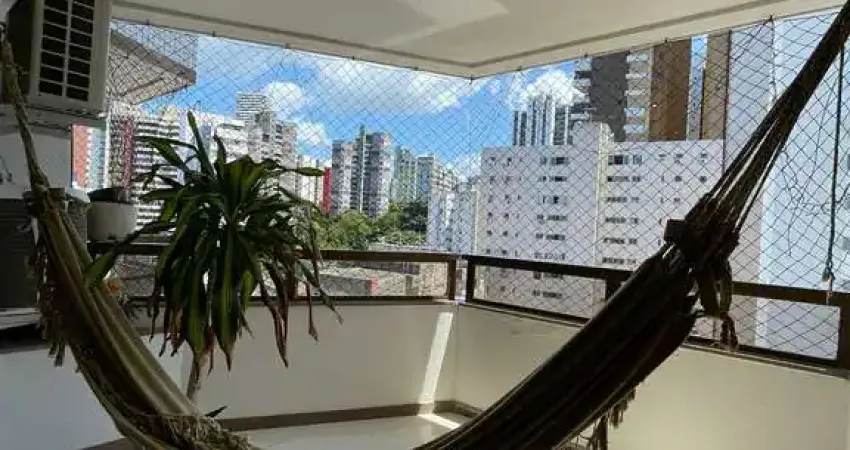 Apartamento 2 quartos suíte 2 varandas 2 garagens piscina elevador à venda na graça!