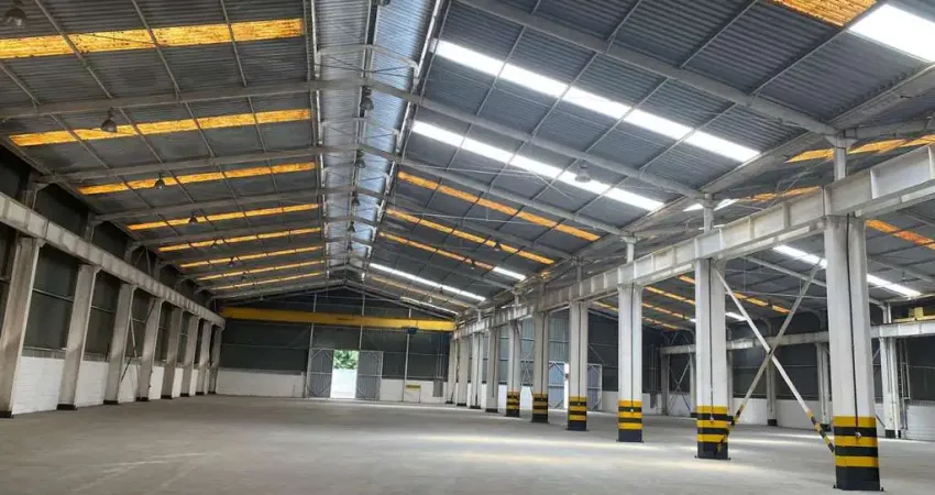 Galpão com infraestrutura para locação ou venda em camaçari - polo de apoio