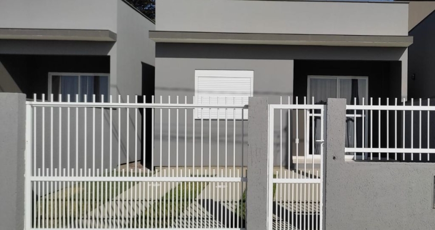 Casa pronta para mora 2 dormitórios sendo 1 suíte