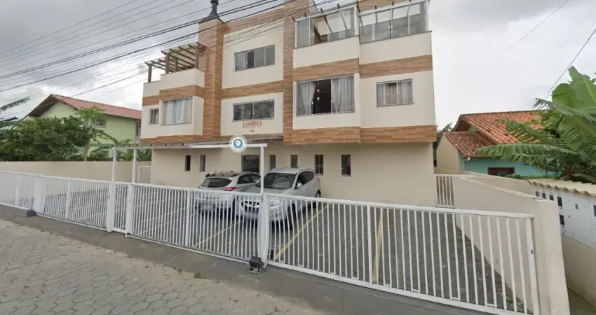 Lindo e barato apartamento no Ingleses