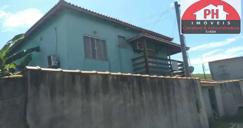 Casa duplex, à venda, área rural de São Pedro da Aldeia - RJ.
