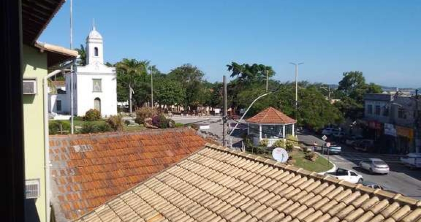 Aconchegante e privilegiado , apartamento de 02 Qtos com  suite no centro.