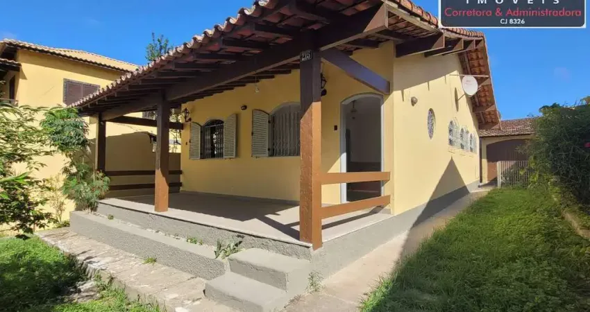 Oportunidade! Prox Lagoa Casa Ampla com 3 Quartos, Suíte e Quintal de 360m²