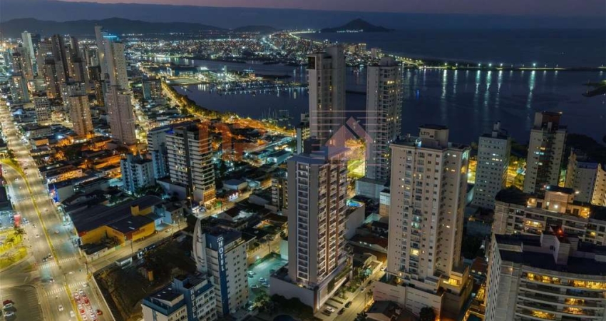 Apartamento para Venda em Itajaí, Fazenda, 3 dormitórios, 3 suítes, 4 banheiros, 2 vagas