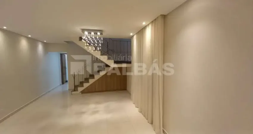 Casa com 3 quartos para alugar na Rua Aguapeí, 180, Tatuapé, São Paulo