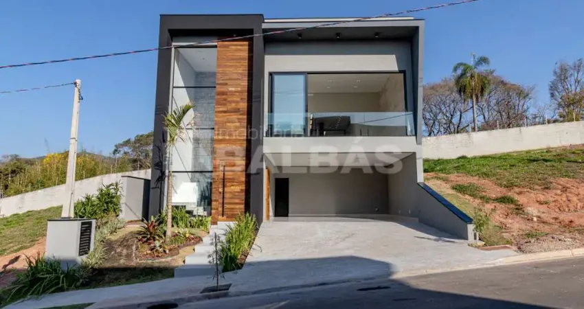 BELÍSSIMA CASA  ALTO PADRÃO EM CONDOMINIO FECHADO - ATIBAIA- SP