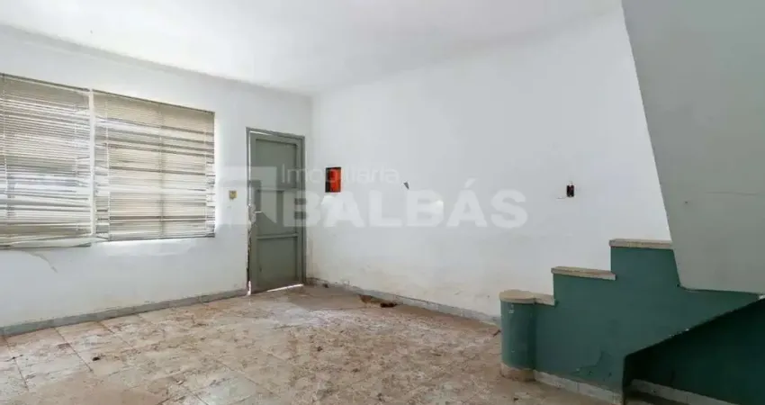 OPORTUNIDADE PARA INVESTIDORES NA MOOCA ! SOBRADO ANTIGO - RUA MOVIMENTADA