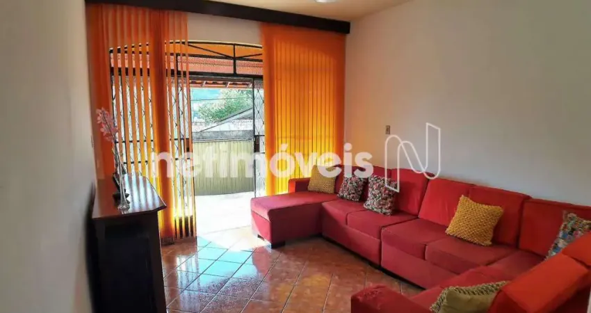 Casa com 2 quartos à venda no Santa Helena, Contagem 