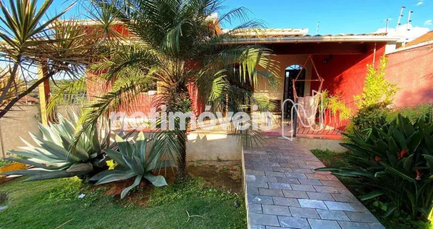 Casa com 3 quartos à venda no Quintas Coloniais, Contagem 