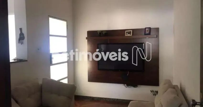 Casa com 3 quartos à venda no Alvorada, Contagem 