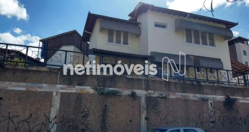 Casa com 5 quartos à venda na Rua Doutor Francisco Sales, Centro, Contagem