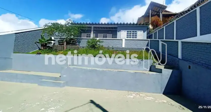 Casa com 3 quartos à venda no Santa Helena, Contagem 