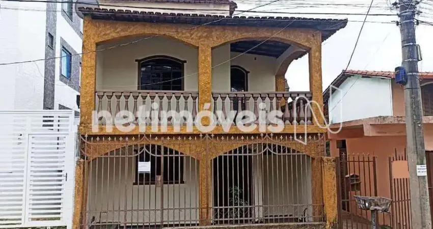 Casa com 2 quartos à venda na Nossa Senhora do Carmo, Contagem 