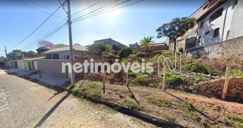 Terreno à venda no Colonial, Contagem