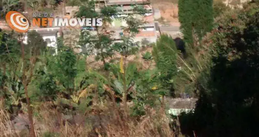 Terreno à venda no Novo Retiro, Esmeraldas