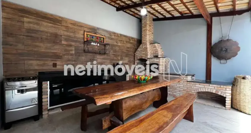 Casa geminada 02 quartos, 02 vagas e área gourmet no bairro sapucaias ii em contagem/mg.