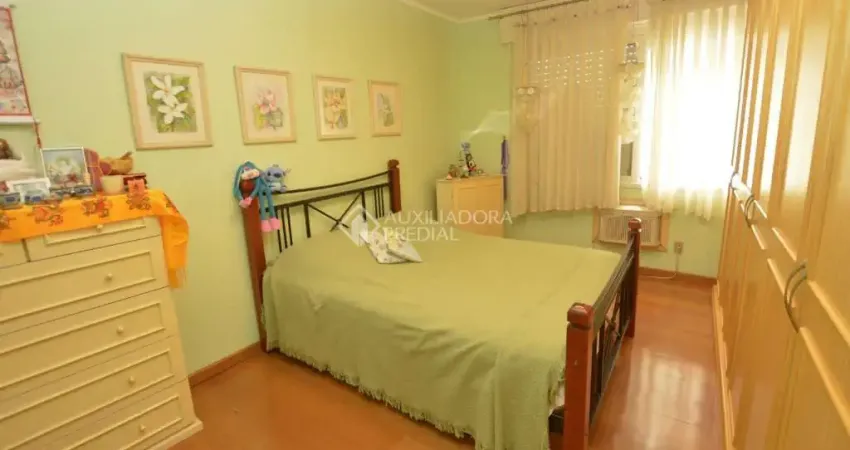 Apartamento com 3 quartos à venda na Rua Liberdade, 521, Rio Branco, Porto Alegre