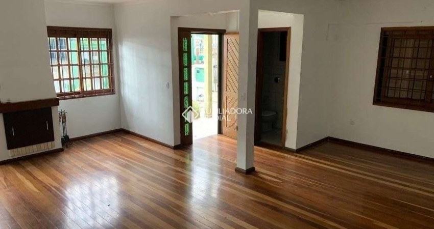 Casa com 3 quartos à venda na Rua Valparaíso, 937, Jardim Botânico, Porto Alegre