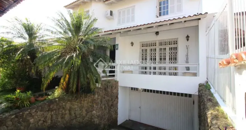 Casa em condomínio fechado com 3 quartos à venda na Rua Professora Thereza Noronha, 70, Espírito Santo, Porto Alegre
