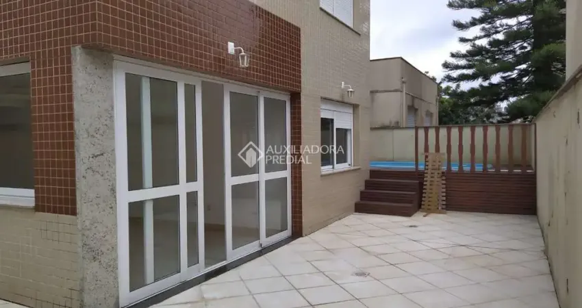 Apartamento com 3 quartos à venda na Rua Carazinho, 299, Petrópolis, Porto Alegre