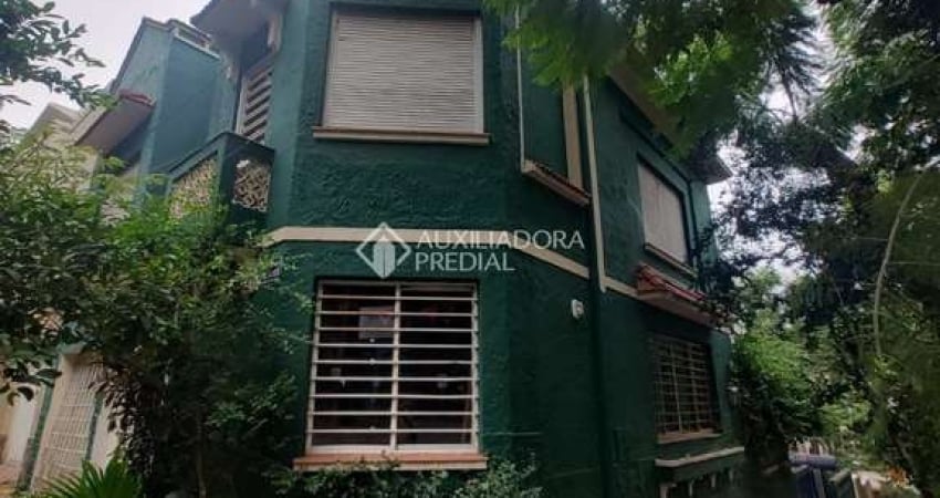 Casa comercial à venda na Rua Castro Alves, 101, Independência, Porto Alegre