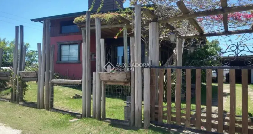 Casa com 4 quartos à venda na Família Rosa, 1, Morretes (Ens Brito), Palhoça