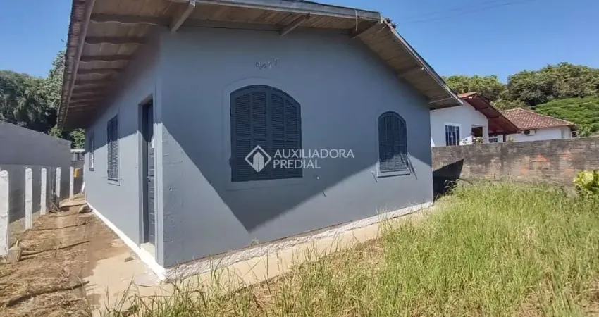 Casa com 3 quartos à venda na Avenida São Cristóvão, 1014, Aririu, Palhoça