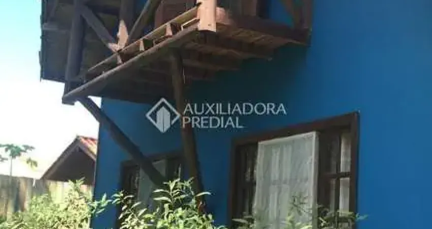 Casa com 3 quartos à venda na Adelino Rodrigues Martins, 202, Guarda do Imbau, Palhoça