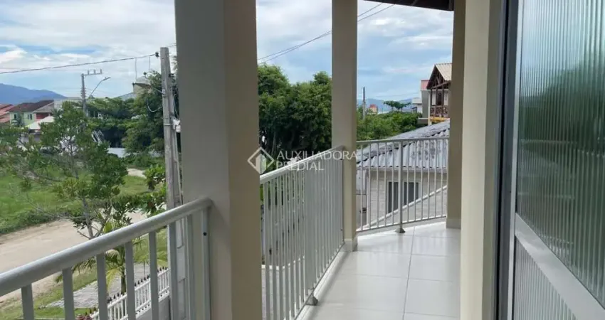 Casa com 4 quartos à venda na Rua Padre Aurélio Ganzi, 5585, Pinheira, Palhoça