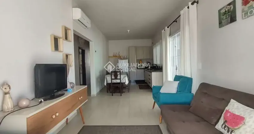Casa com 4 quartos à venda na Nelson Severiano Da Rosa, 4275, Pinheira, Palhoça