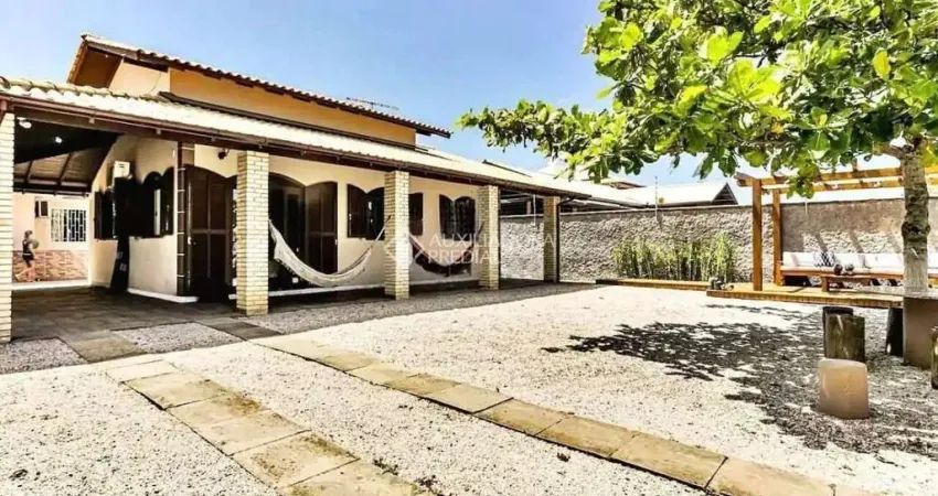 Casa com 5 quartos à venda na Dom Patrício, 1726, Pinheira, Palhoça