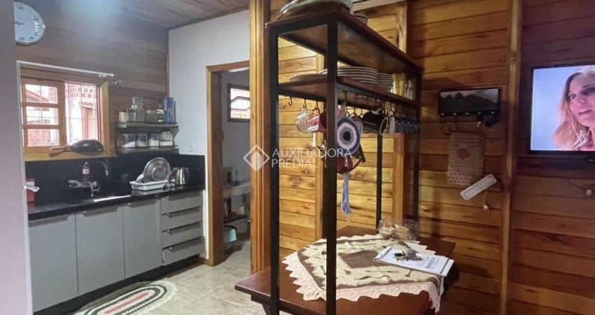 Casa com 2 quartos à venda na Medeiros, 7, Pinheira, Palhoça