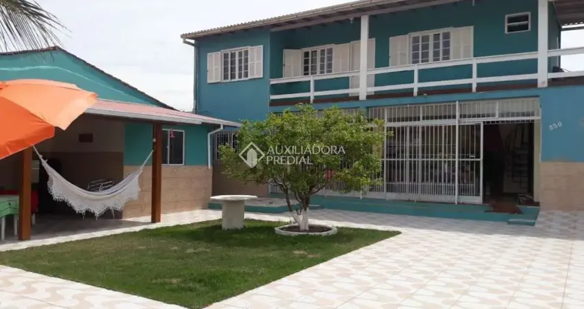 Casa com 4 quartos à venda na Rua Tucumã, 350, Praia do Sonho, Palhoça