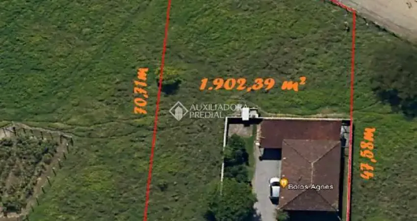 Terreno à venda na Rua Vidal Vicente Andrade, 330, Sertão do Maruim, São José