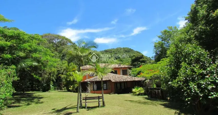 Casa com 3 quartos à venda na Rua Manoel Martins, 384, Pinheira, Palhoça