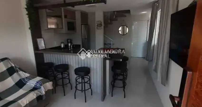 Casa com 2 quartos à venda na Rua Guarapari, 612, Praia do Sonho, Palhoça