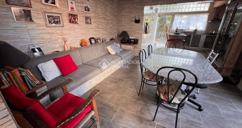 Casa com 4 quartos à venda na Rua Léo Augusto da Silva, 603, Serraria, São José