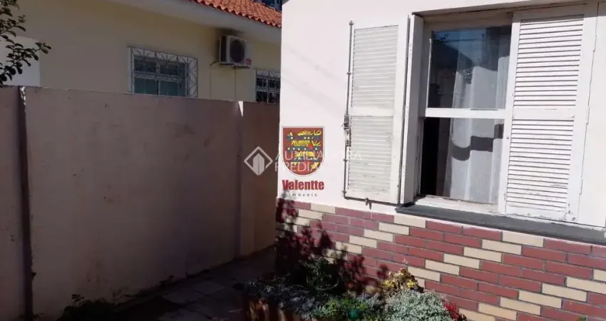 Casa comercial à venda na Rua Álvaro Cardoso, 105, Estreito, Florianópolis
